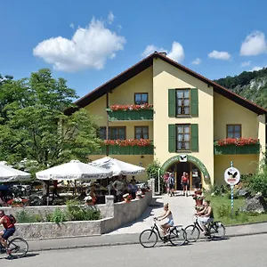Hotel Zum Raben Kipfenberg